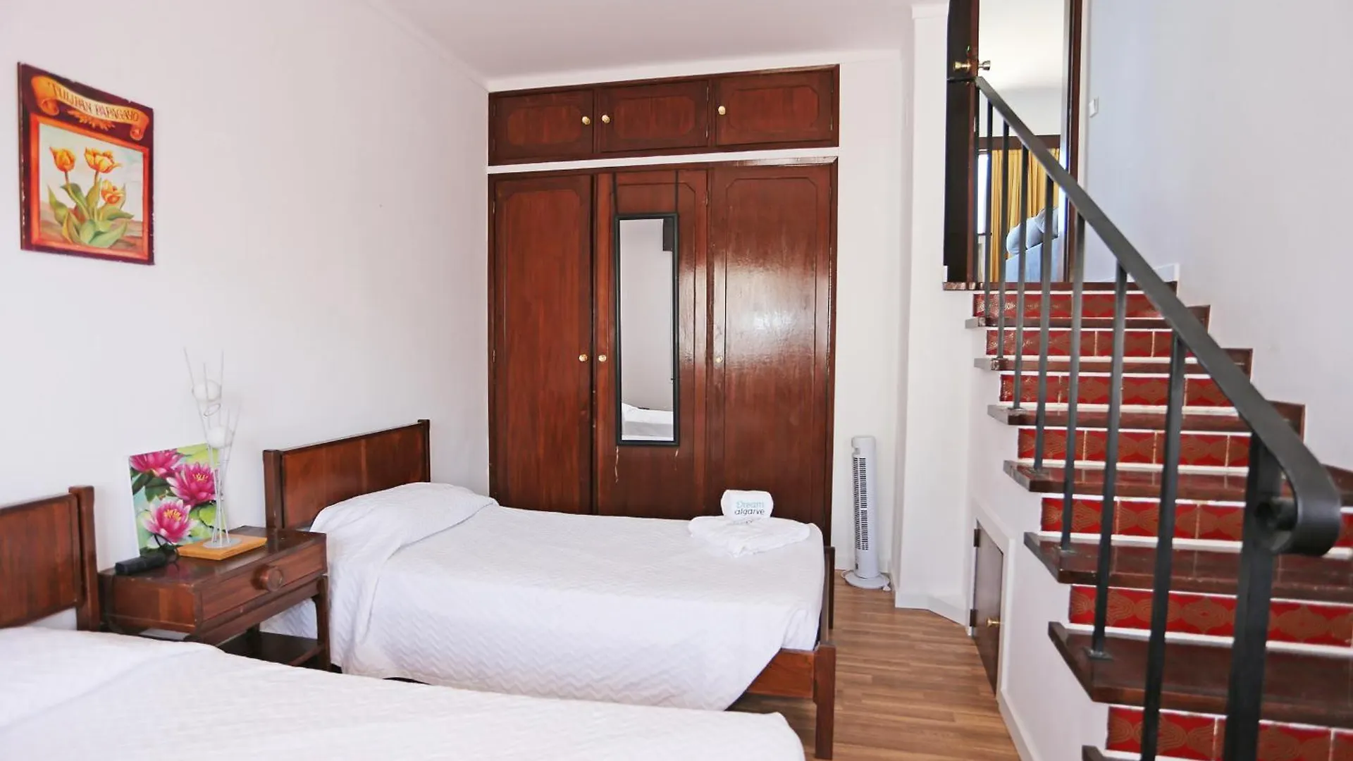 V - Seacliff Albufeira Apartment